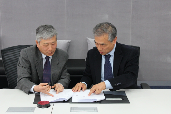 20120228_레고캠바이오사이언스 협약식