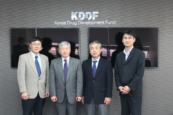 20120228_레고캠바이오사이언스 협약식