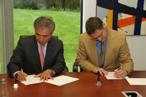 20120619_파렉셀 MOU